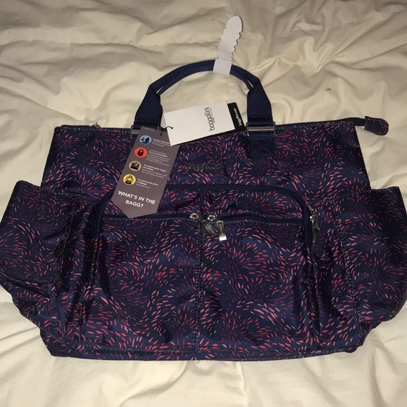 Baggallini Handbags - NWT Baggallini convertible bag